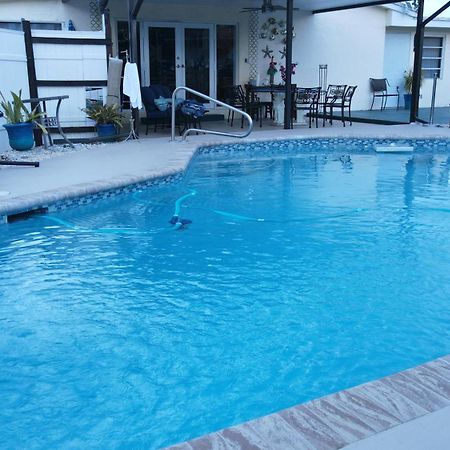 Jungle To Beach 4 R 3 Bedroom Family And Pet Heated Pool N Airport N Beach N Hard Rock Fort Lauderdale Exterior foto
