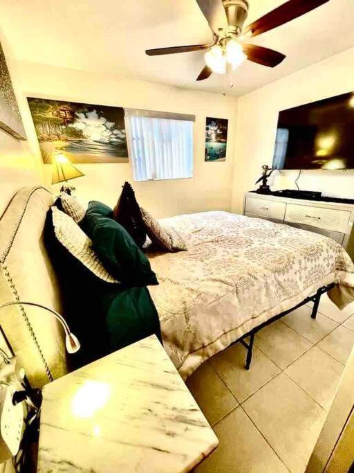 Jungle To Beach 4 R 3 Bedroom Family And Pet Heated Pool N Airport N Beach N Hard Rock Fort Lauderdale Exterior foto