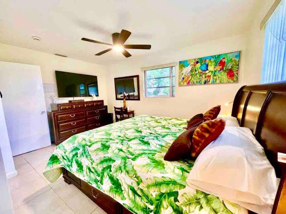 Jungle To Beach 4 R 3 Bedroom Family And Pet Heated Pool N Airport N Beach N Hard Rock Fort Lauderdale Exterior foto